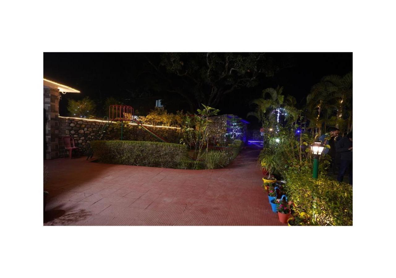Hr Dukes Den Resort Rāmnagar Exterior photo